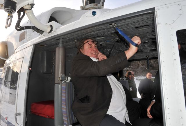 Το… Μαυροβούνιο κράτησε τον Ντεπαρντιέ μακριά από τη δίκη του στο Παρίσι